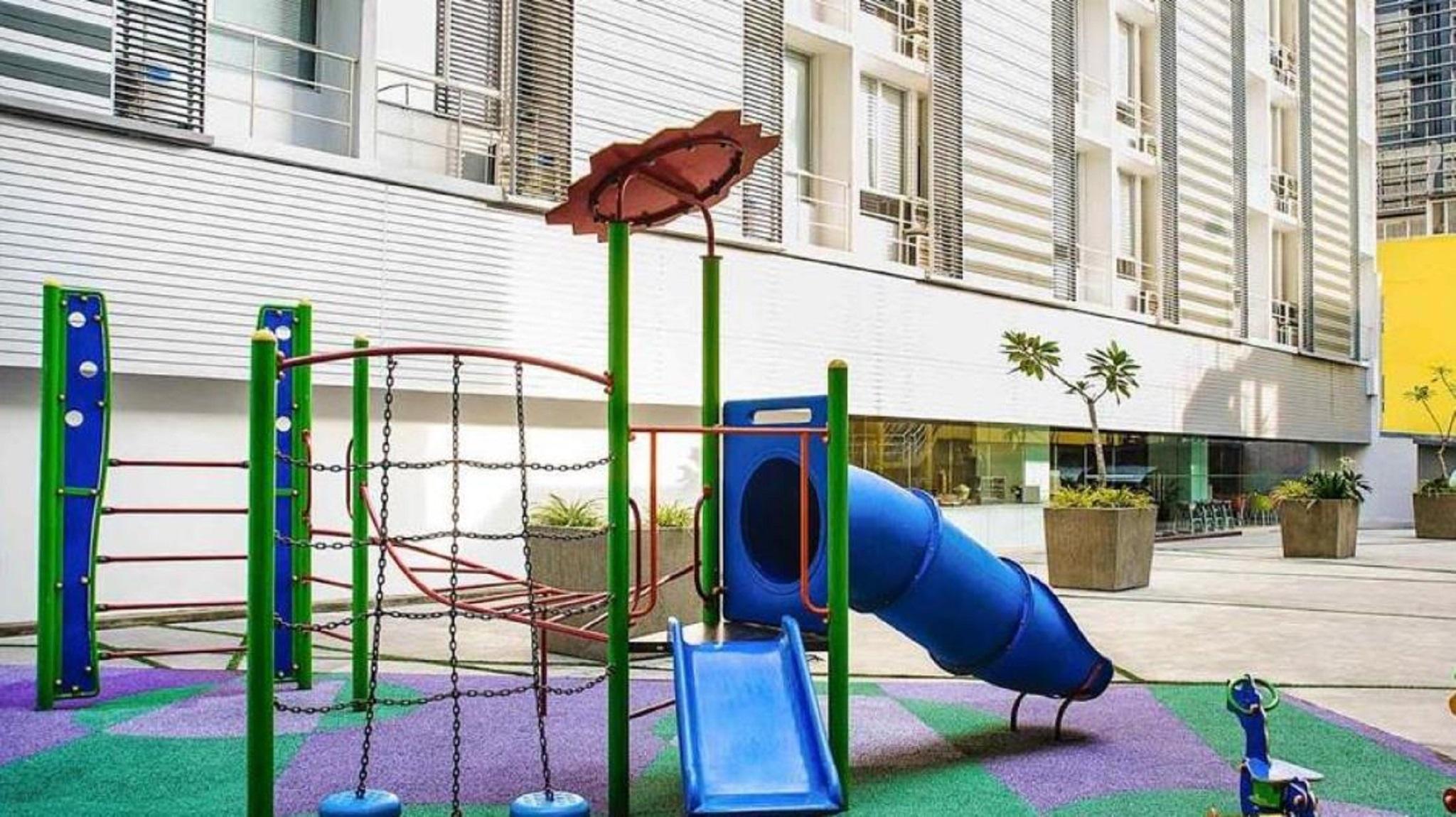 Ibis Styles Fraser Business Park Hotel 3*